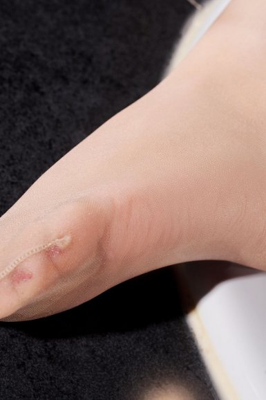 清理“红顶中介”关键在于严控权力“出笼”_时事政治_中公教育网-爱游戏体育app官网登录入口(图1) 爱游戏(中国)